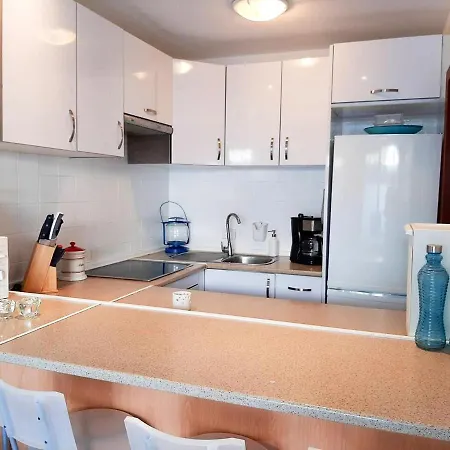 아파트 Welcoming With Pool - 65 M² - Costa Del Silencio