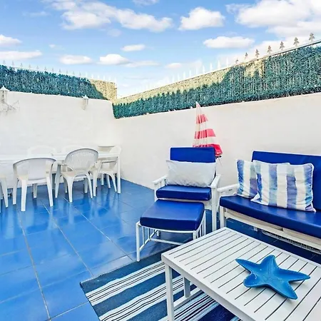Apartment Family Seaside Retreat: Costa Del Silencio